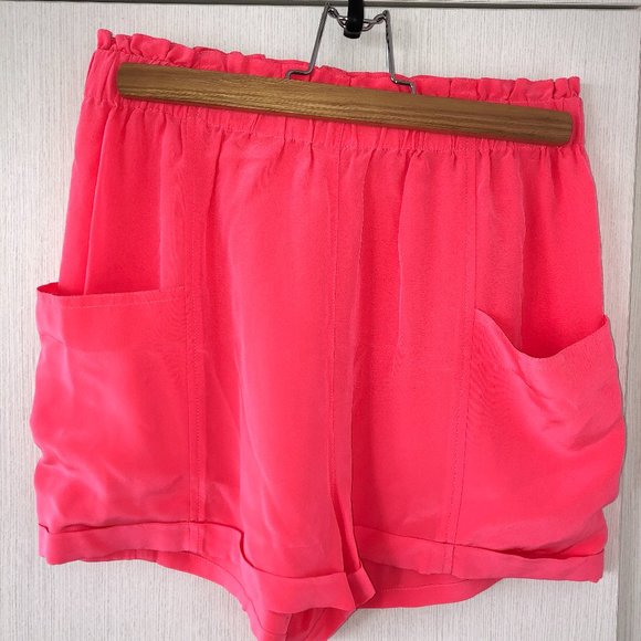 NWOT Aritzia Wilfred Cannes Pink Silk Shorts - Picture 1 of 4